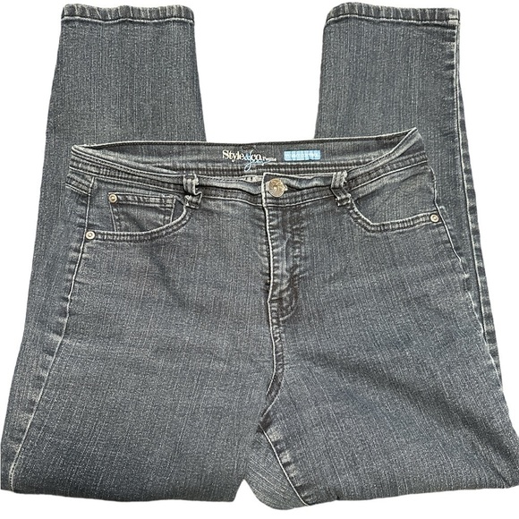 Style & Co Petite Tummy Control Jeans 10P - Picture 3 of 5